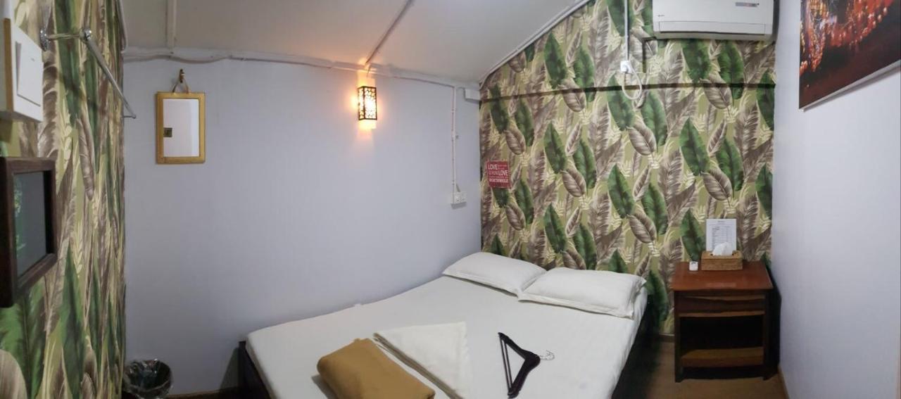 Hostel He-O يانغون المظهر الخارجي الصورة